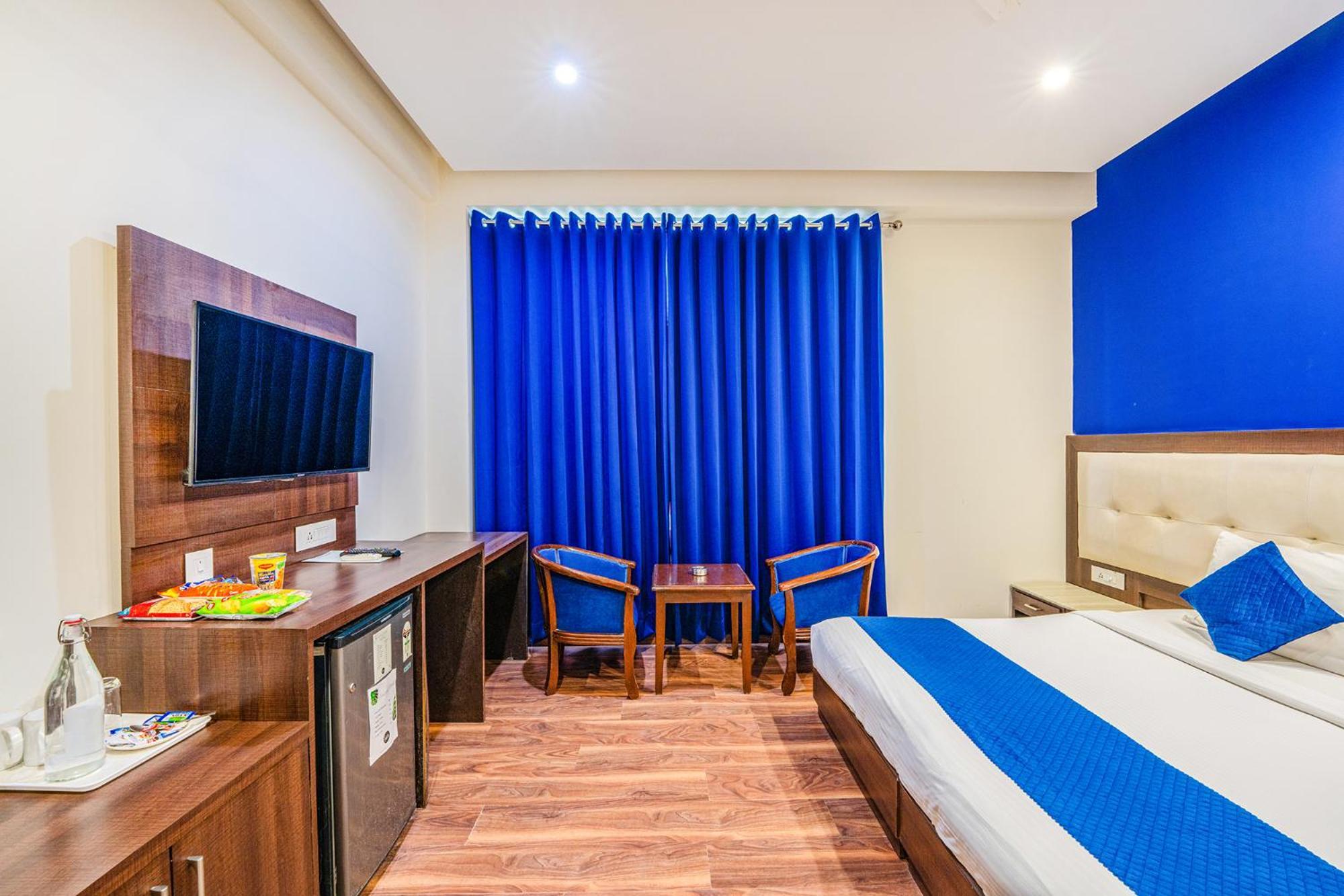 Fabhotel Oyster Villa Gurgaon Exterior photo